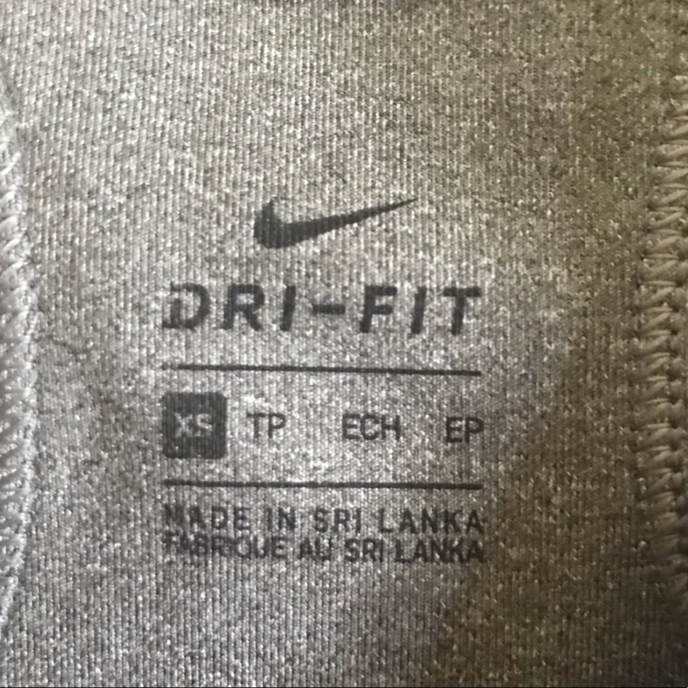 NWT Nike Swoosh Dri-Fit Sports Bra Charcoal Gray - Picture 10 of 10